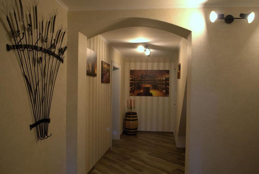 ロンツェンCasavitis Erholung Am Weinbergアパートメント エクステリア 写真