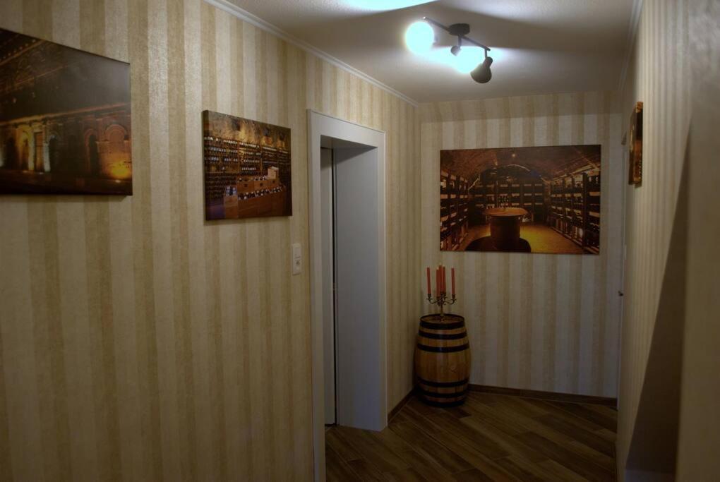 ロンツェンCasavitis Erholung Am Weinbergアパートメント エクステリア 写真